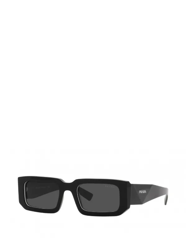 Prada Eyewear スクエアフレーム サングラス | ブラック | FARFETCH JP