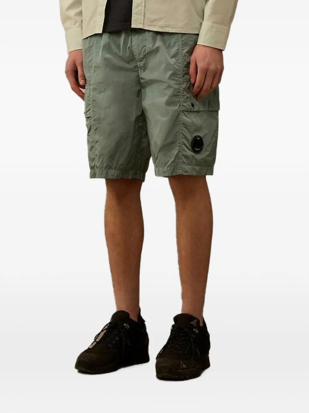 C.P. Company Chrome-R Lens boxy cargo shorts - Grün