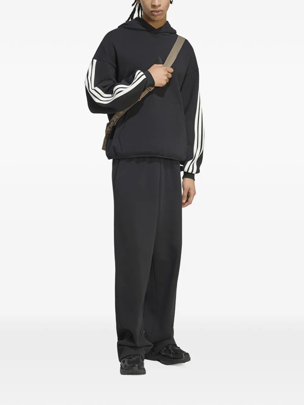 adidas logo-embroidered 3-Stripes hoodie Zwart