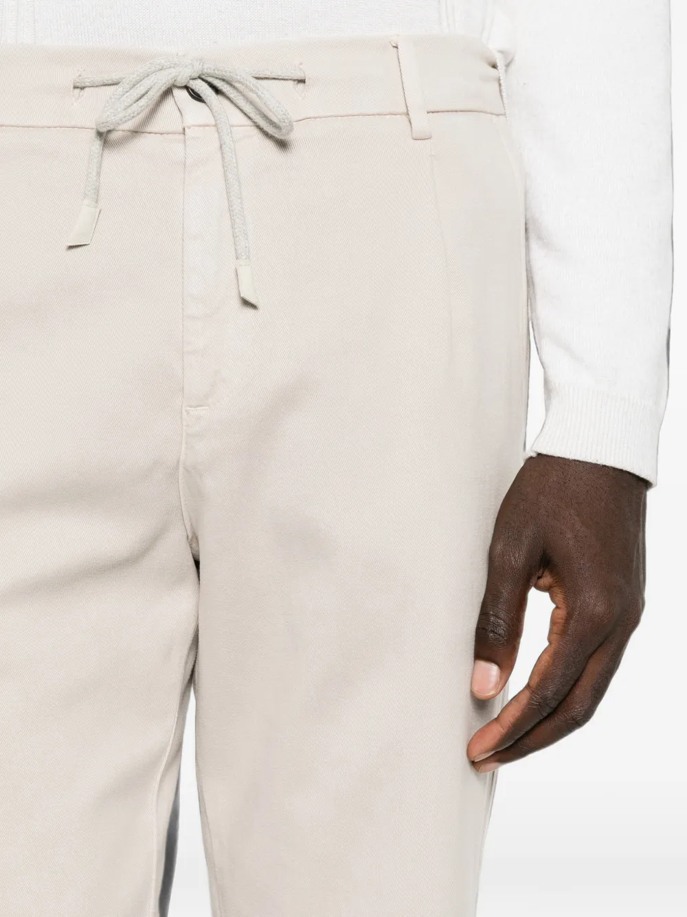 Eleventy Broek met toelopende pijpen Grijs