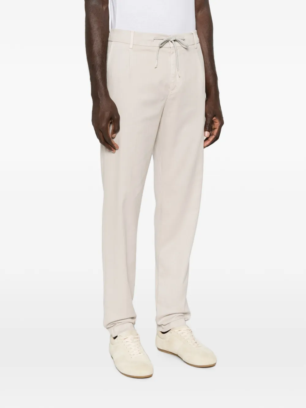Eleventy Broek met toelopende pijpen Grijs