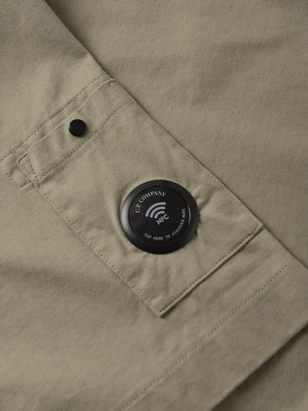 C.P. Company Lens-detail raglan-sleeve T-shirt Groen