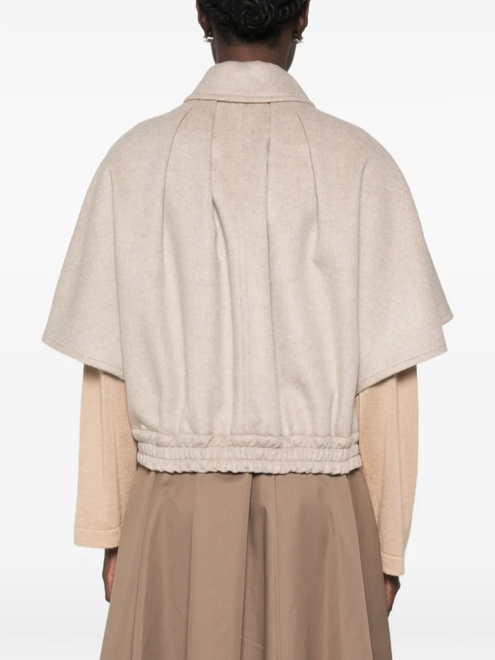 Max Mara Dream jack met cape en knopen Beige