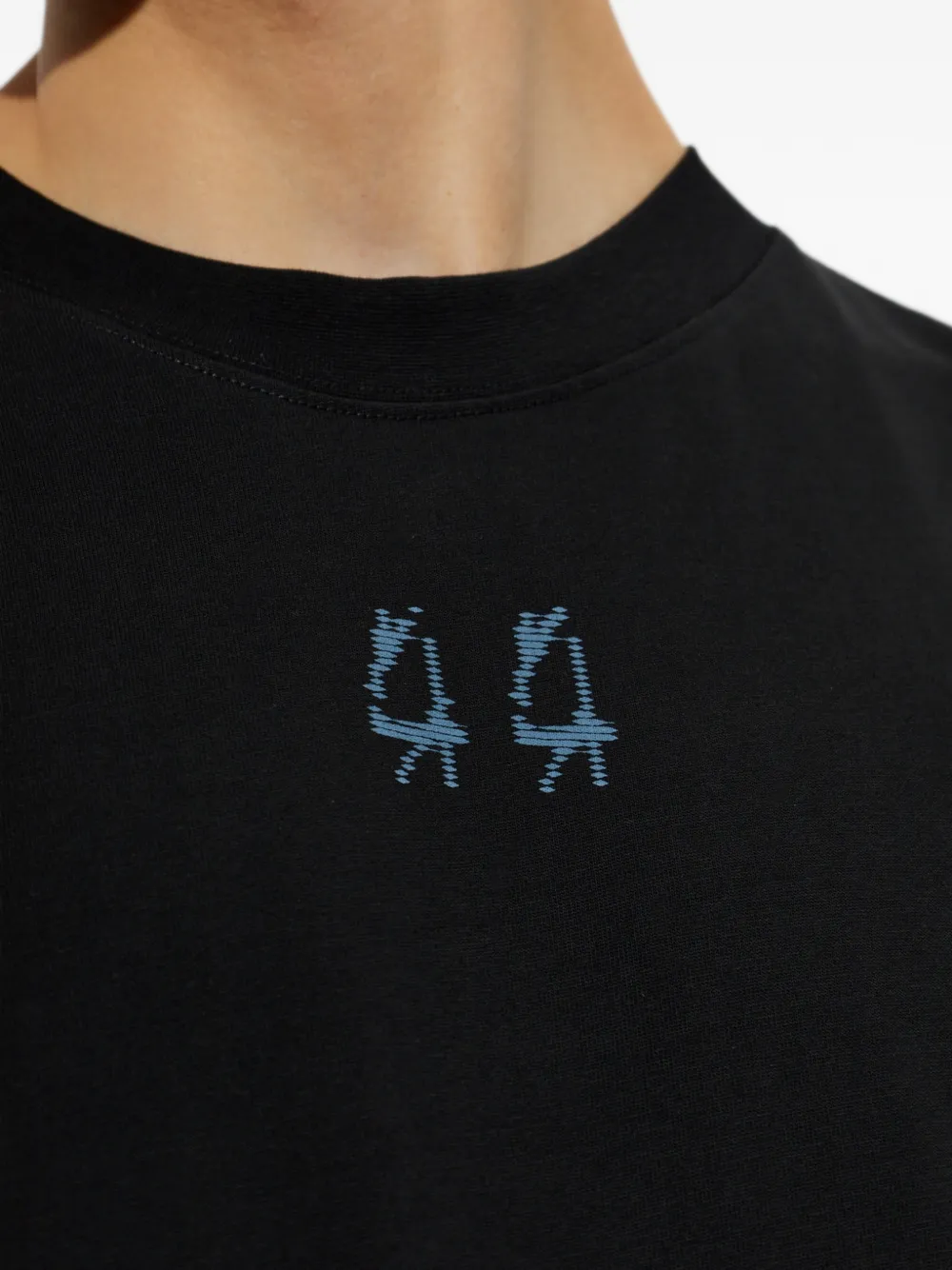 44 LABEL GROUP Fear logo-print T-shirt Zwart