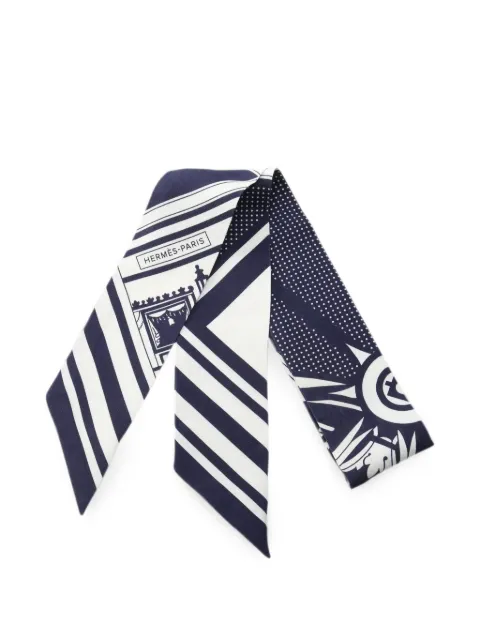 Hermès Pre-Owned 2010s Washington's Carriage Twilly ribbon scarf