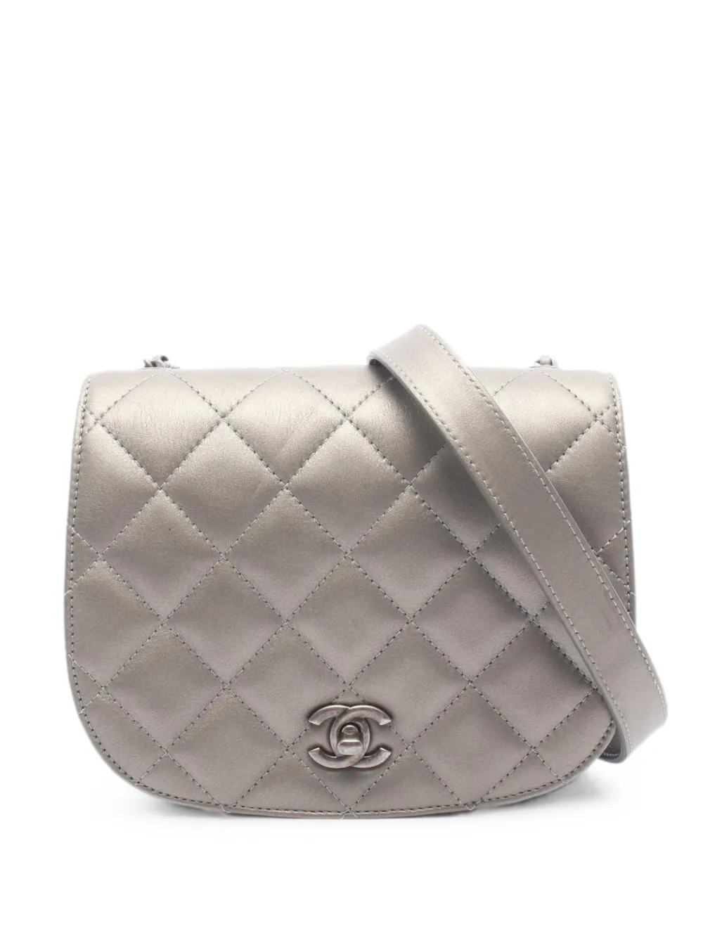 CHANEL Pre-Owned 2021s small Matelassé round-flap shoulder bag - Grey