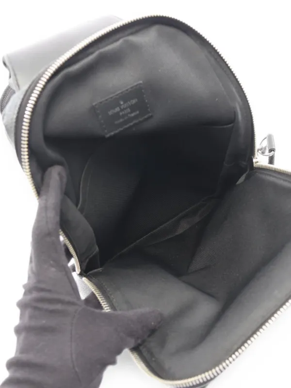 louis vuitton avenue backpack Sling Damier Graphite Black Bag The avenue sling bag in taga leather with silver LOUIS VUITTON Avenue Sling Damier