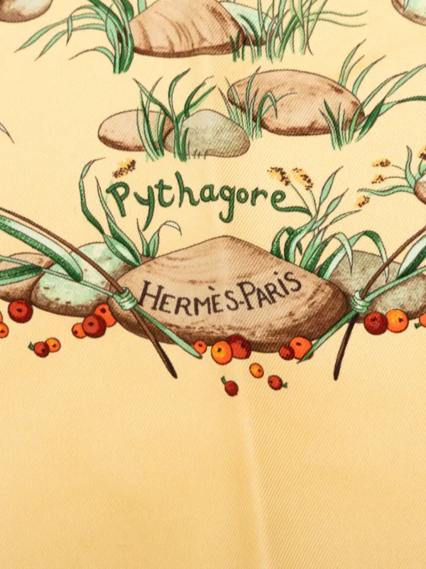 Hermès Pre-Owned 1990-2010 Pythagore Silk Scarf 90 Scarves
