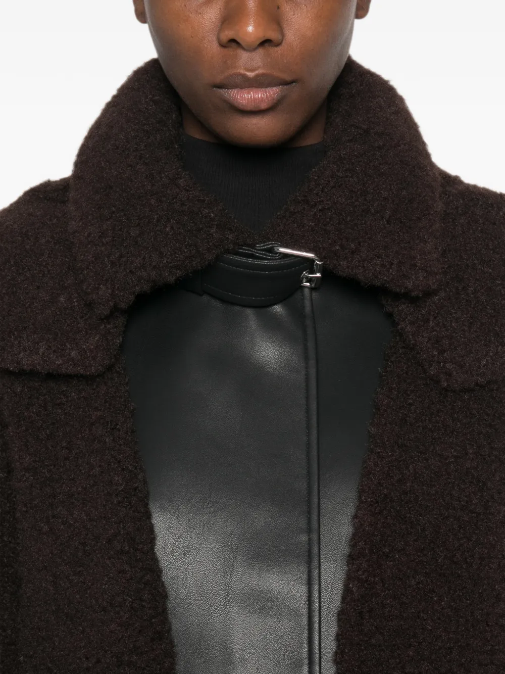 Sportmax Jas met teddy-effect en gespdetail Bruin