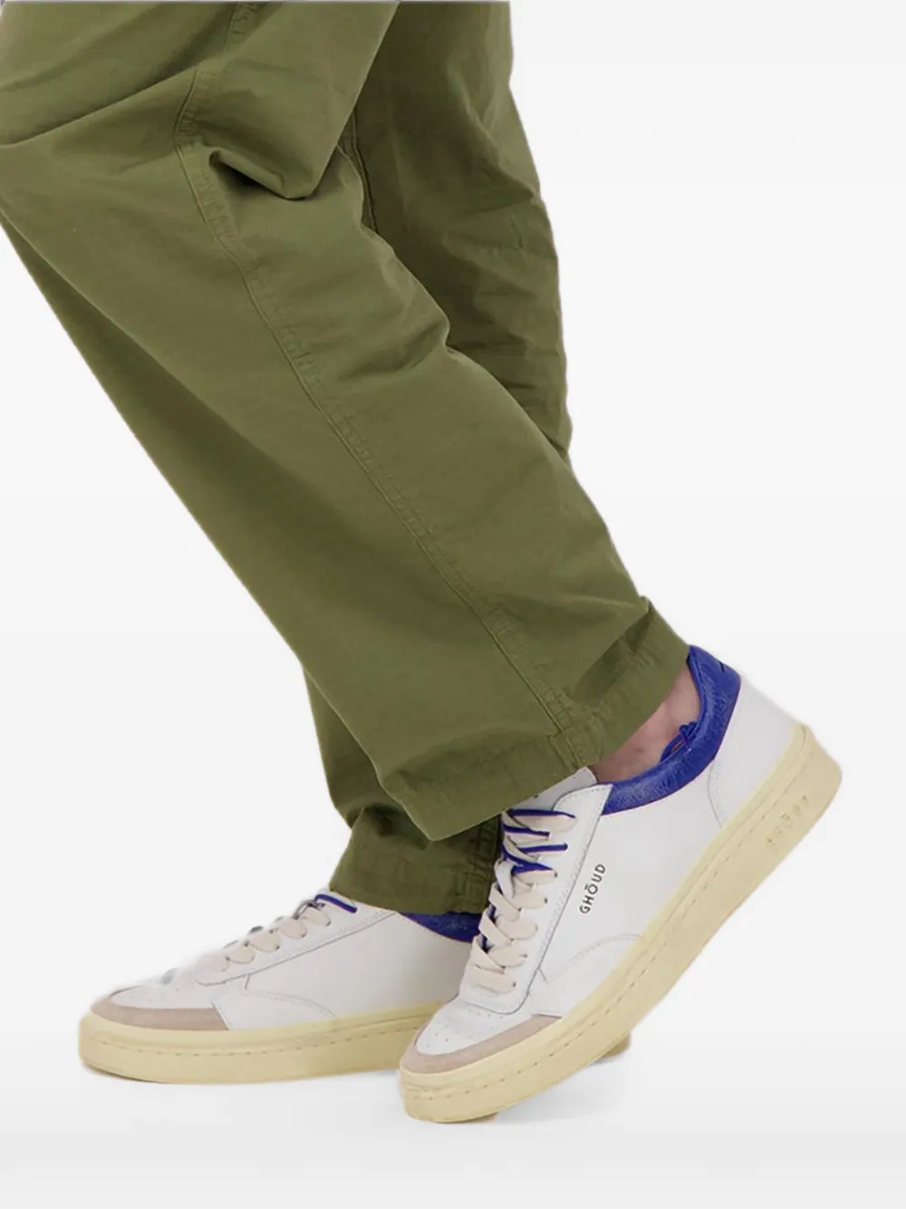 GHŌUD logo-detail sneakers Wit