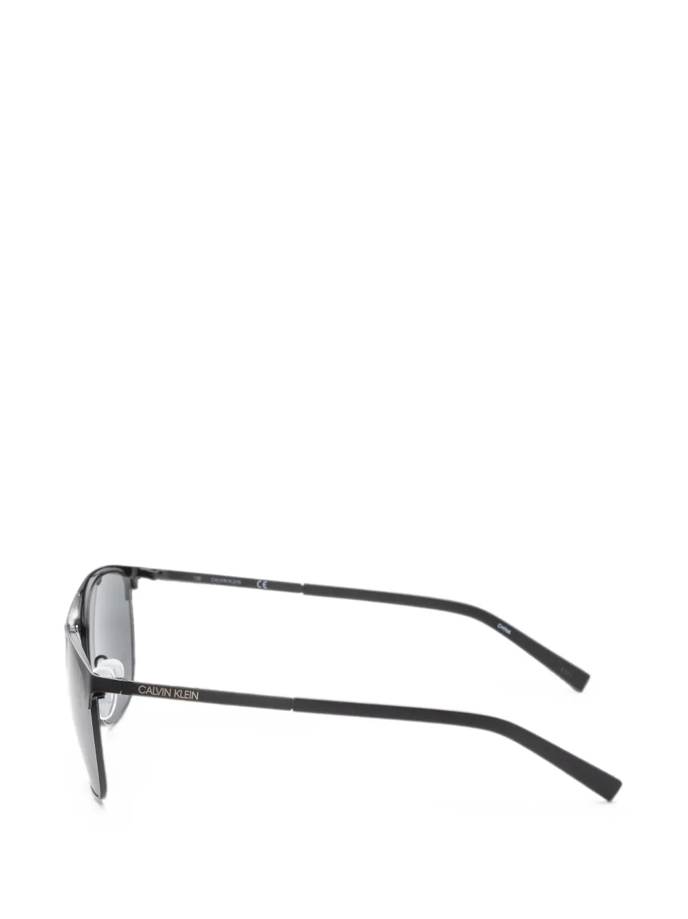 Calvin Klein Matte zonnebril met dubbele neusbrug Zwart