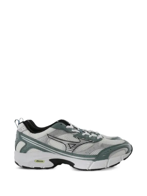 Mizuno mesh-panelled logo-patch sneakers