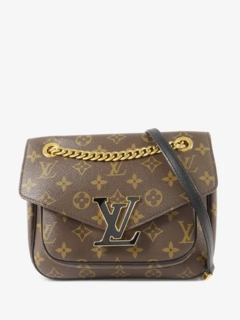 Louis Vuitton Pre-Owned Passy Monogram shoulder bag