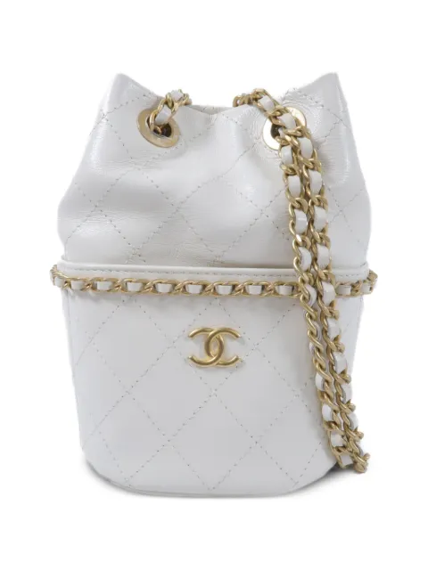 CHANEL Pre-Owned quilted bucket bag