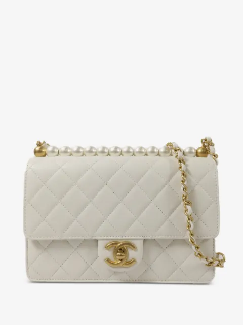 CHANEL Pre-Owned small Chic Pearls Flap shoulder bag