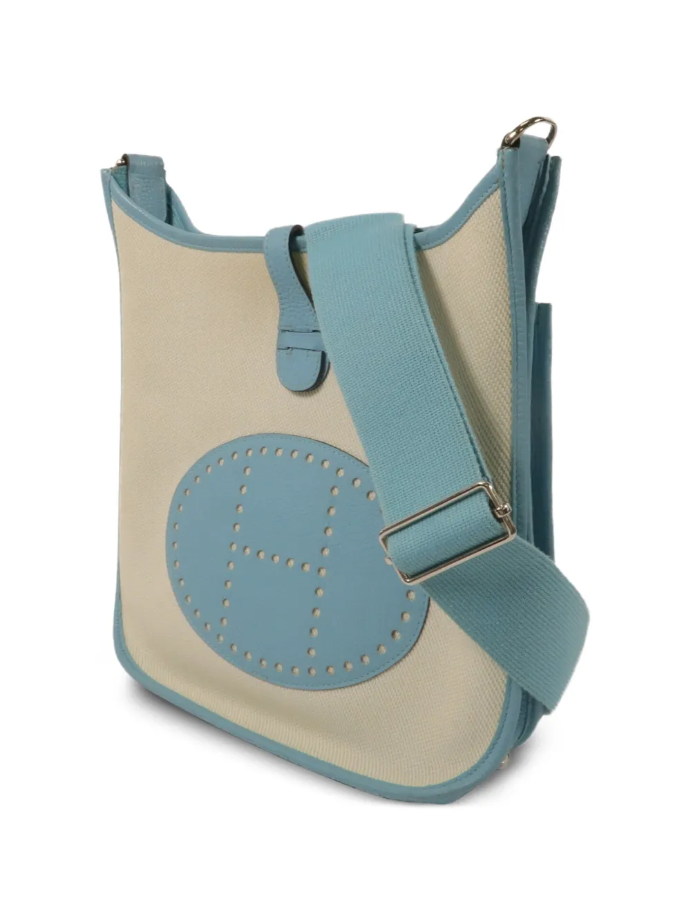 Hermès Pre-owned PM Evelyne Shoulder Bag in Neutrals, view 3