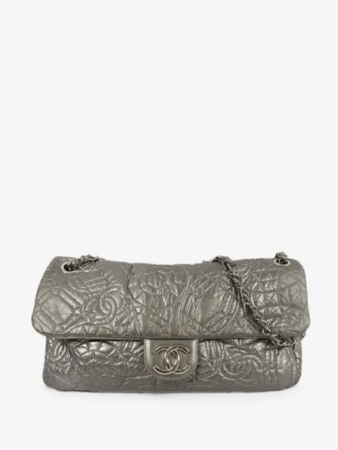 CHANEL Pre-Owned Graphic Edge flap shoulder bag