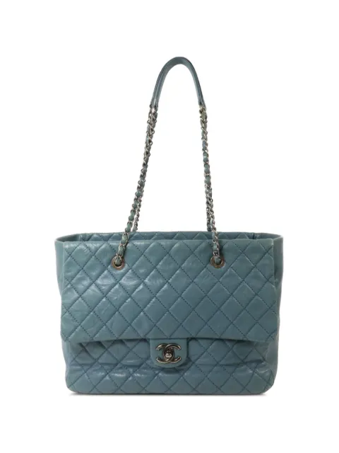 CHANEL Pre-Owned CC turn-lock shoulder bag