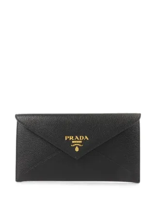 Prada Pre-Owned