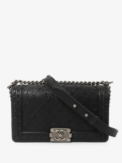 CHANEL Pre-Owned Boy 25 diamond-quilted cross body bag