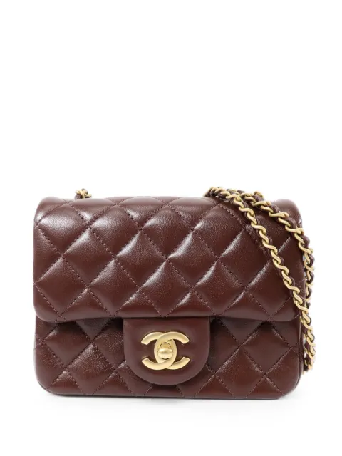 CHANEL Pre-Owned 17 CC turn-lock shoulder bag