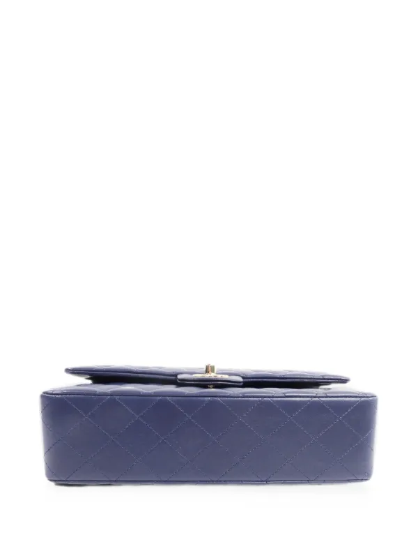 CHANEL Pre-Owned Quilted turn-lock Shoulder Bag | Blue | FARFETCH