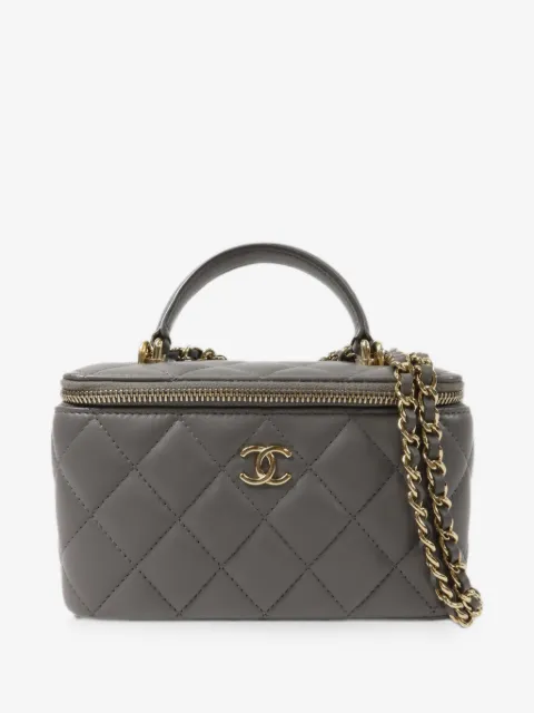 CHANEL Pre-Owned CC quilted vanity bag