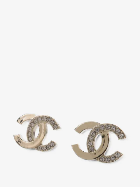 CHANEL Pre-Owned aretes con detalles de cristal