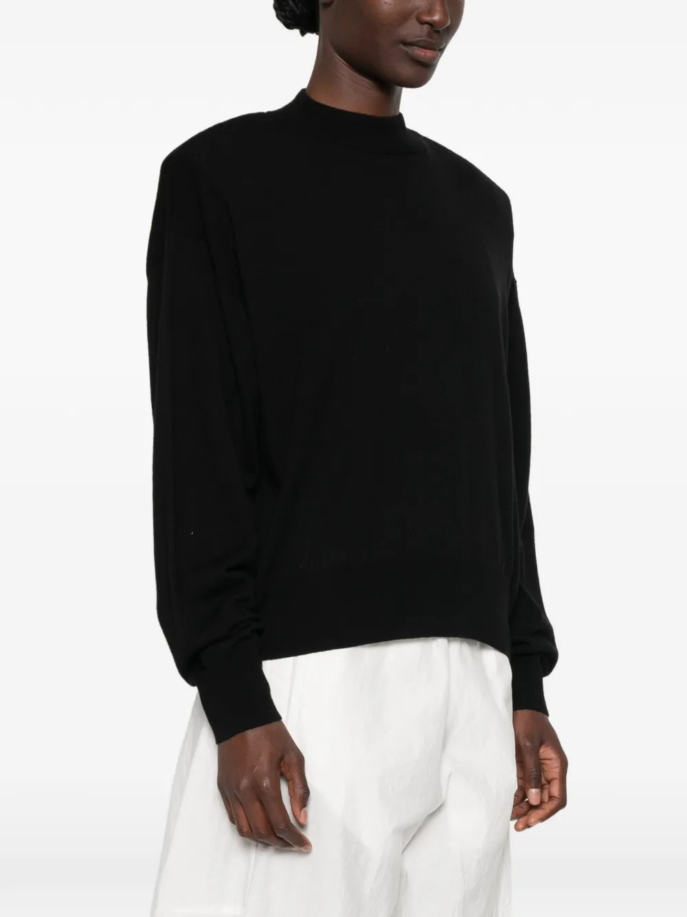 The Frankie Shop Rue trui met hoge hals en gewatteerde schouders Zwart