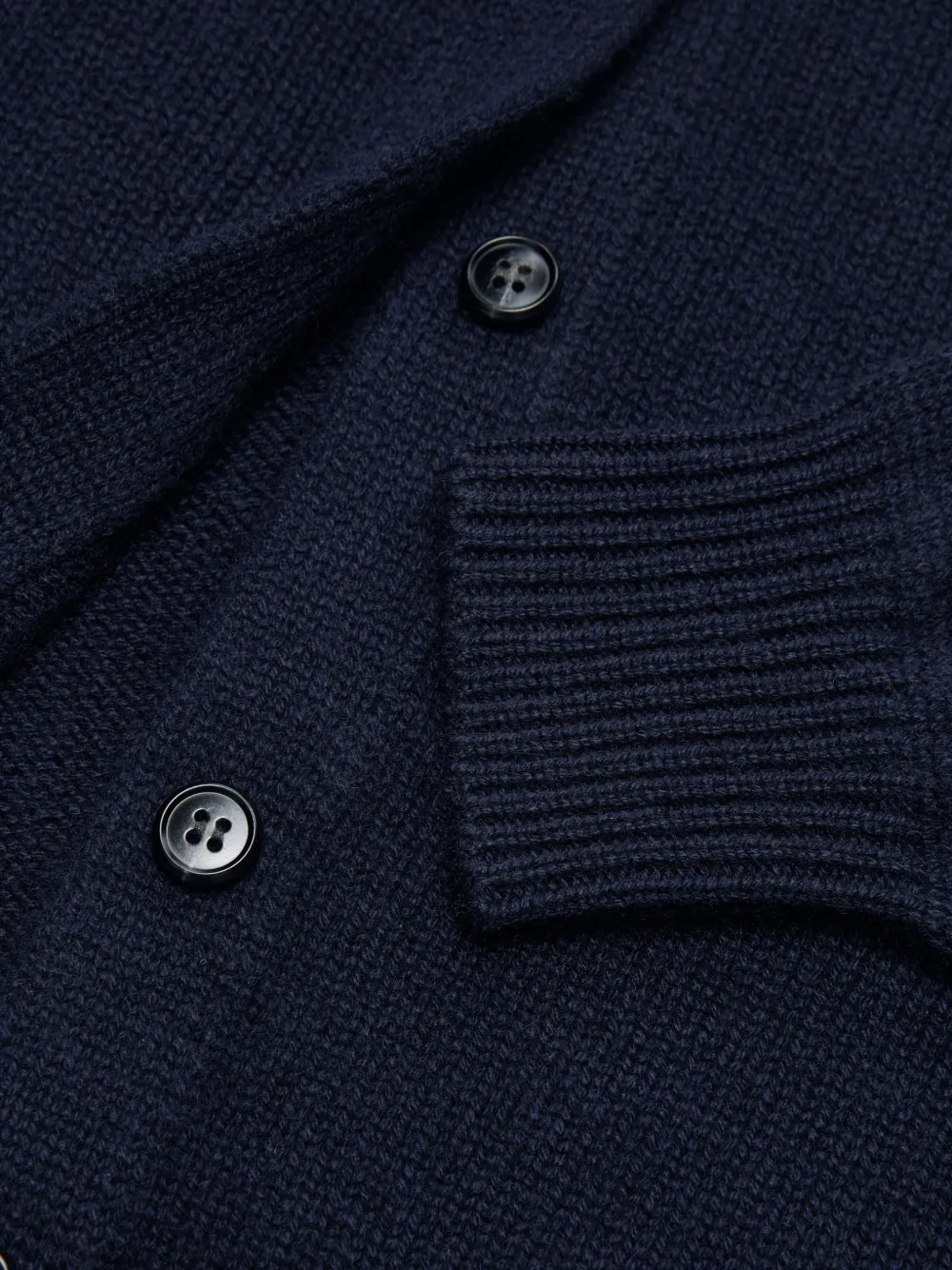 Lisa Yang Vest met knoopsluiting en hoge hals Blauw