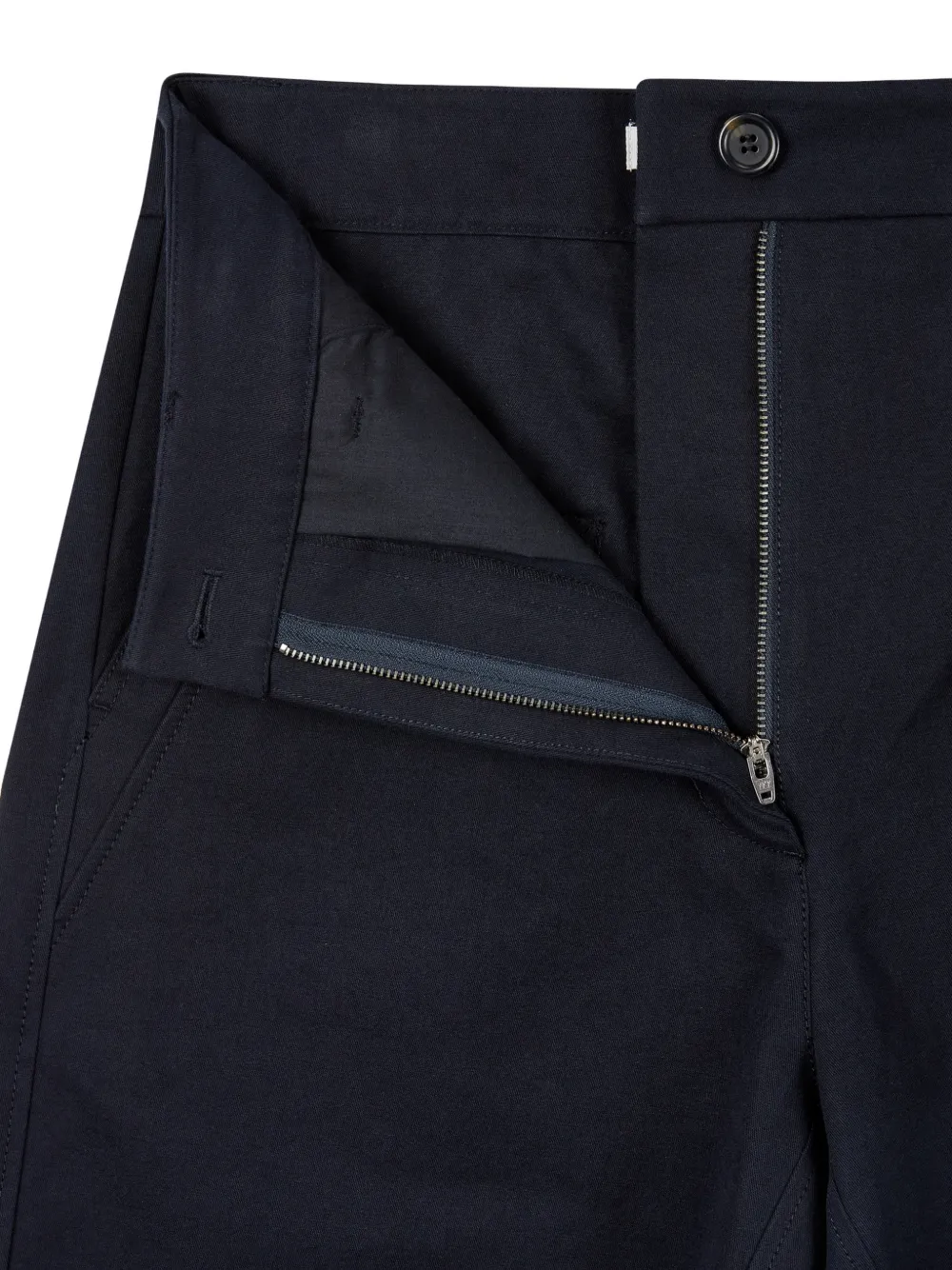 TOMBOY Knielange shorts Blauw