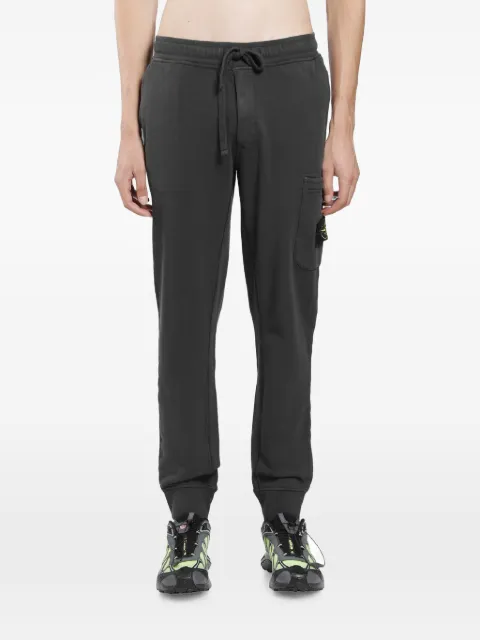 Stone Island pants con parche del logo