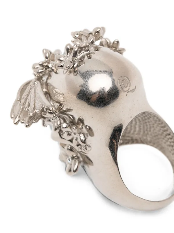 Alexander McQueen floral-embellished Skull Ring | Silver | FARFETCH