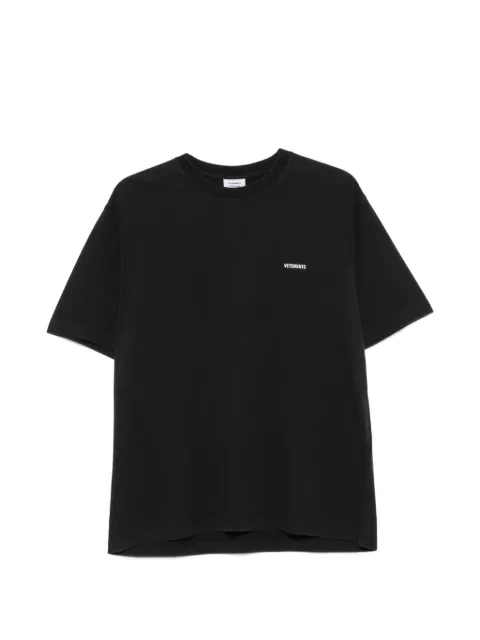 VETEMENTS playera manga corta con logo estampado