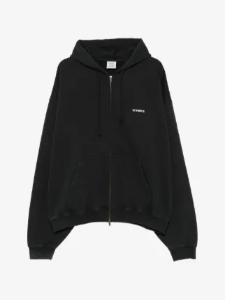 VETEMENTS