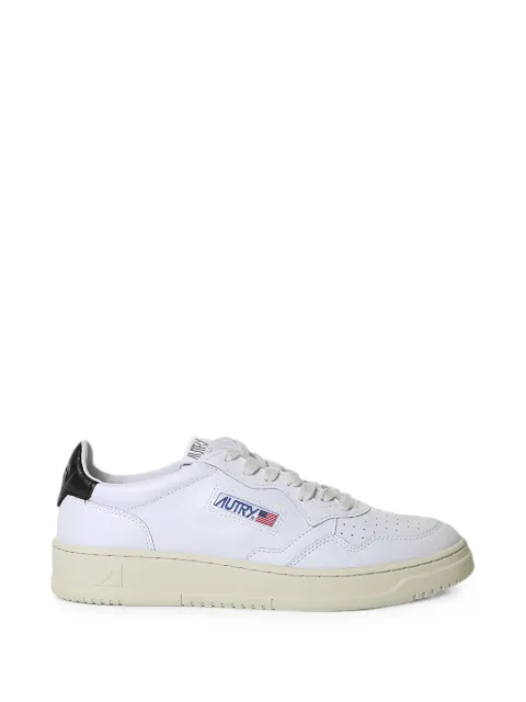 Autry Medalist Low sneakers in white and space leather