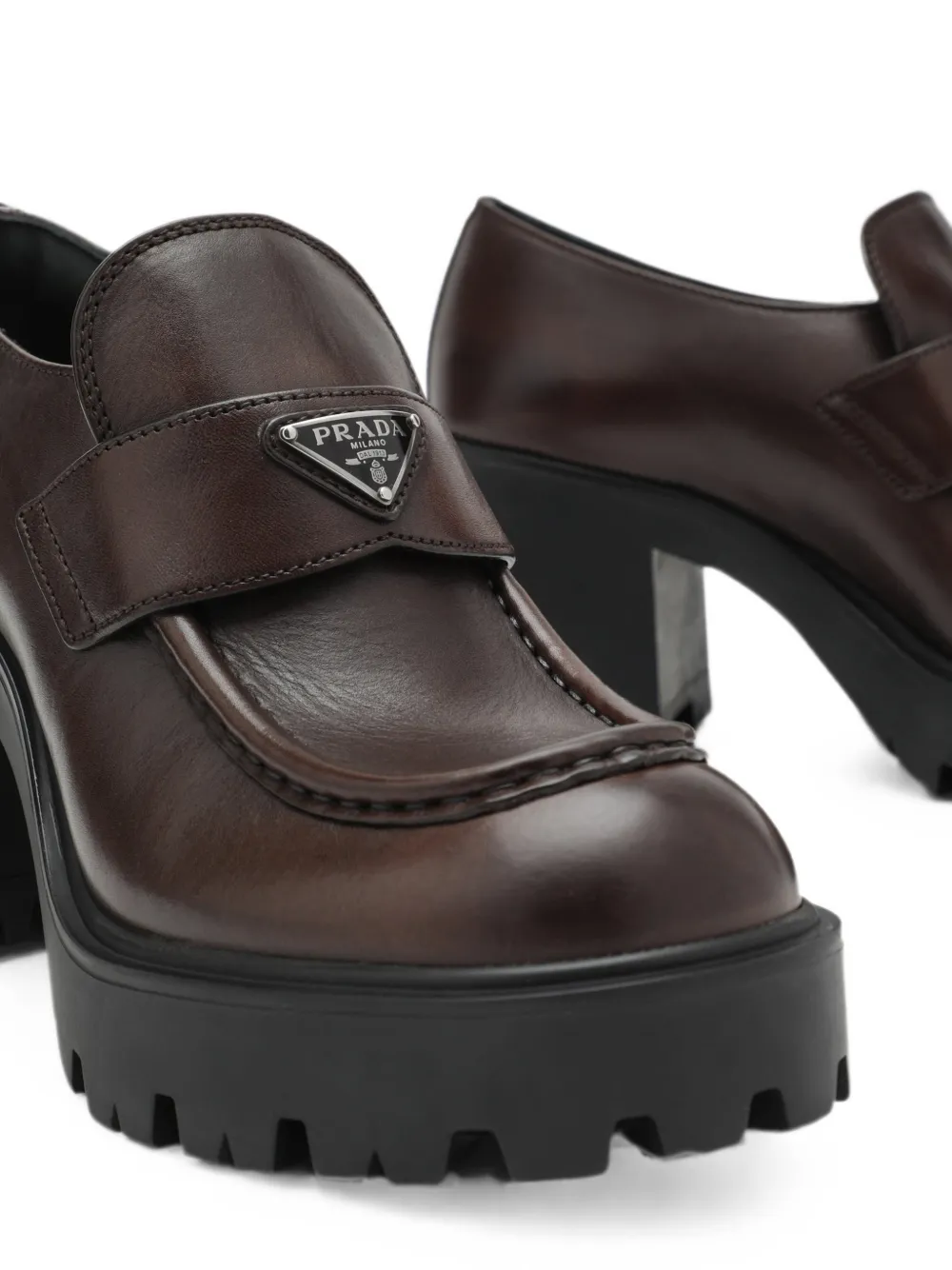 Prada leather loafers Bruin