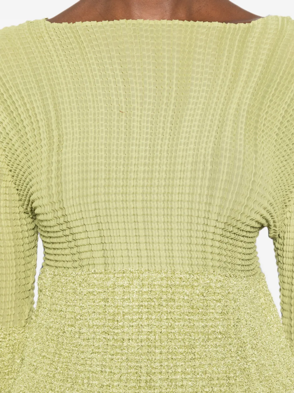 Issey Miyake plissé-effect three-quarter sleeve top Groen