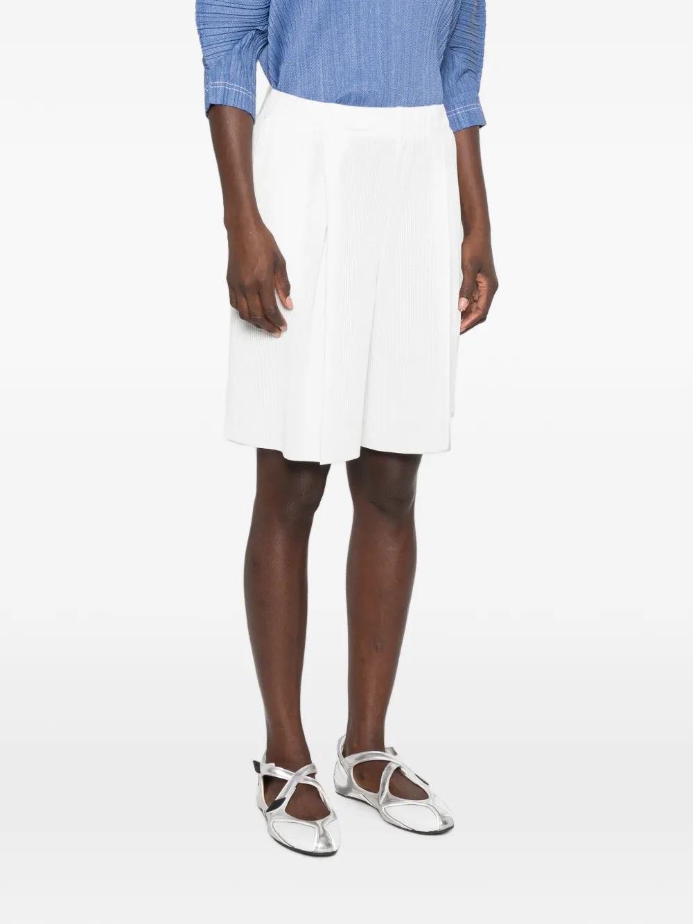 Pleats Please Issey Miyake Geplooide shorts Wit
