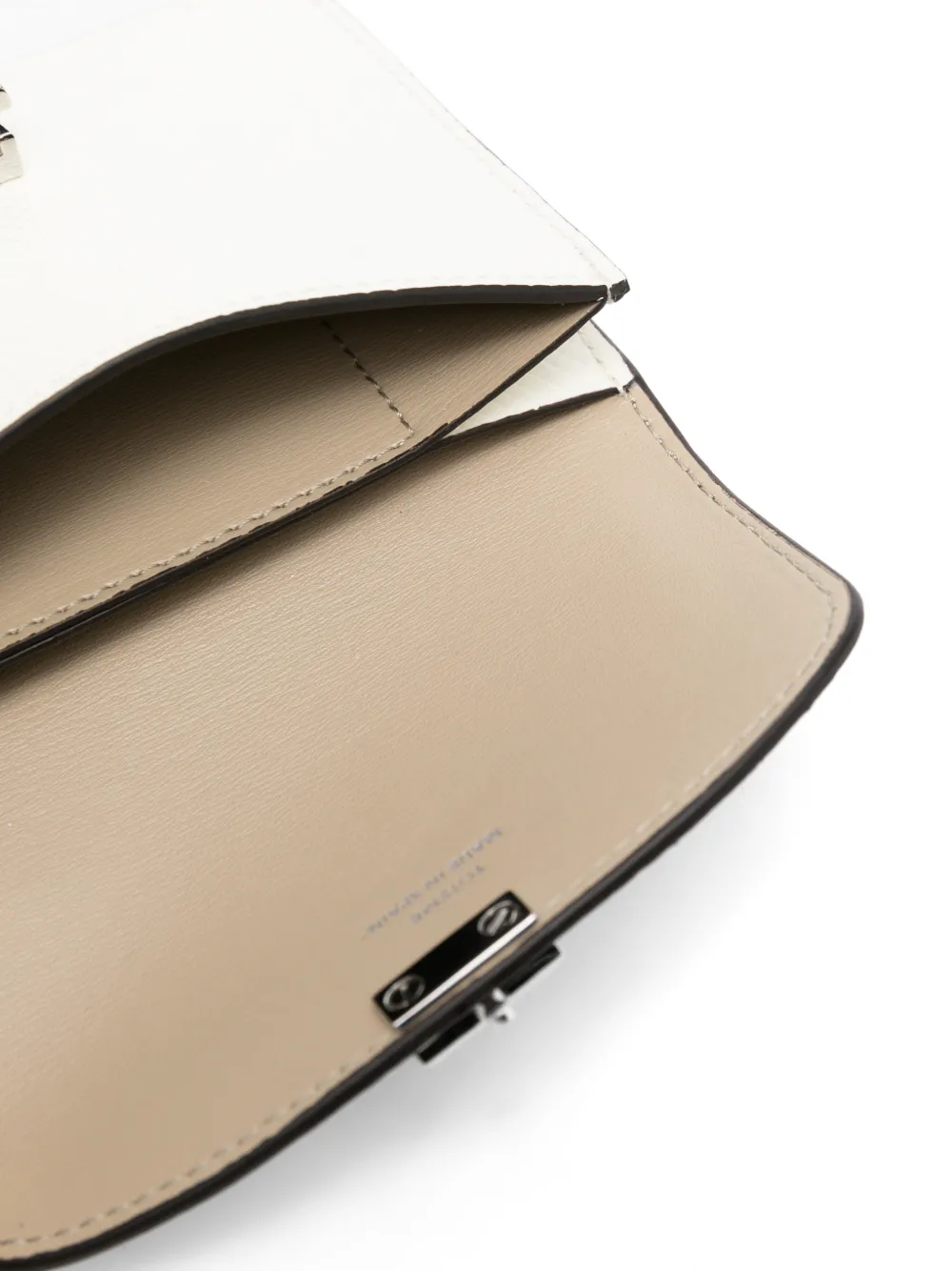 TOTEME T-Lock palmellato-patent cardholder Wit
