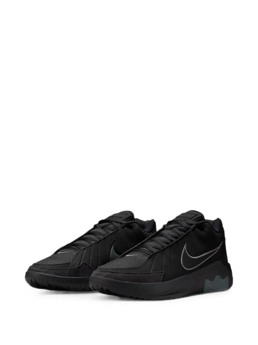 Nike LeBron Witness 9 basketball shoes Zwart