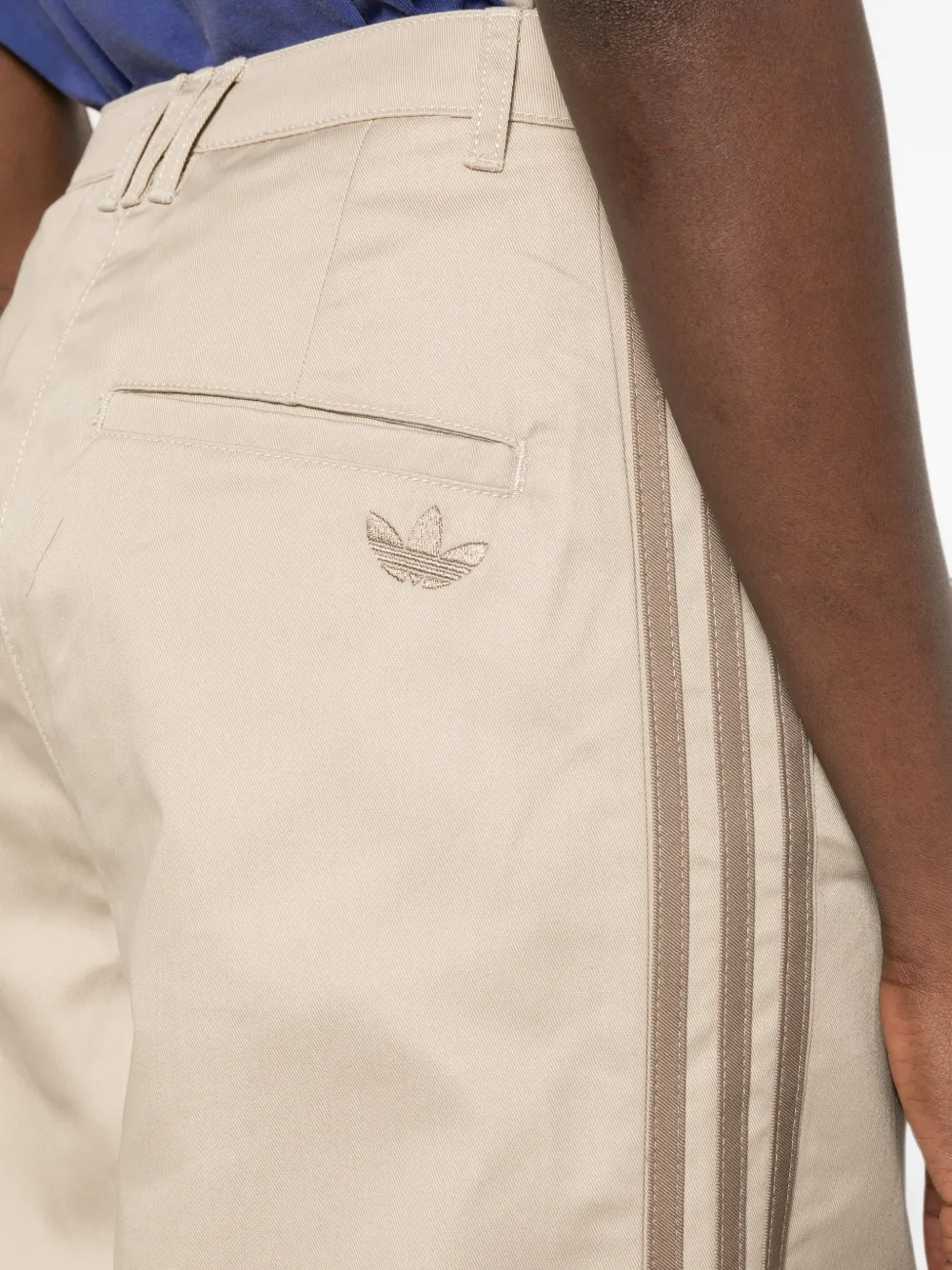 adidas logo-embroidered side-stripe trousers Beige