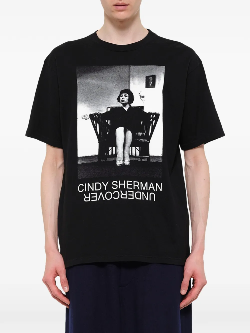 Undercover Cindy Sherman Untitled 16 T-shirt met print Zwart