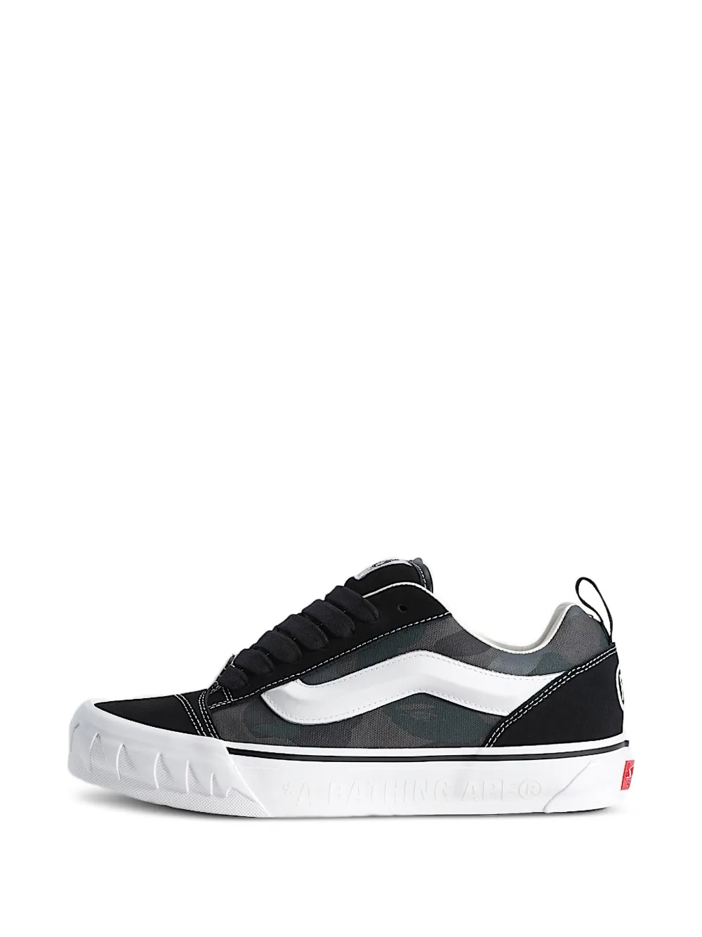 Vans x BAPE Premium Knu Skool Zwart