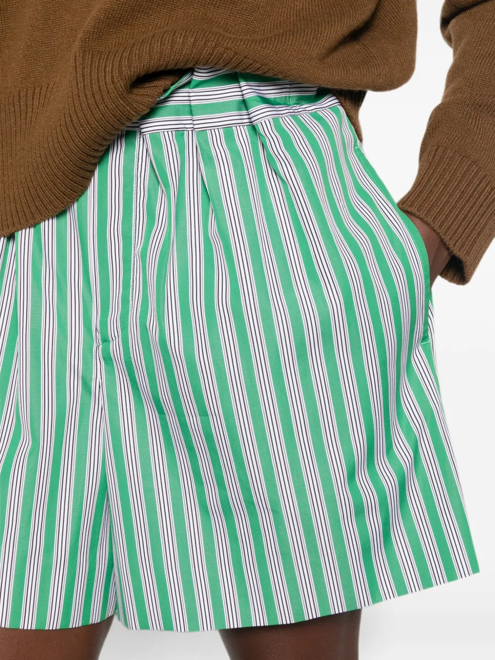 LOEWE Gestreepte shorts Groen
