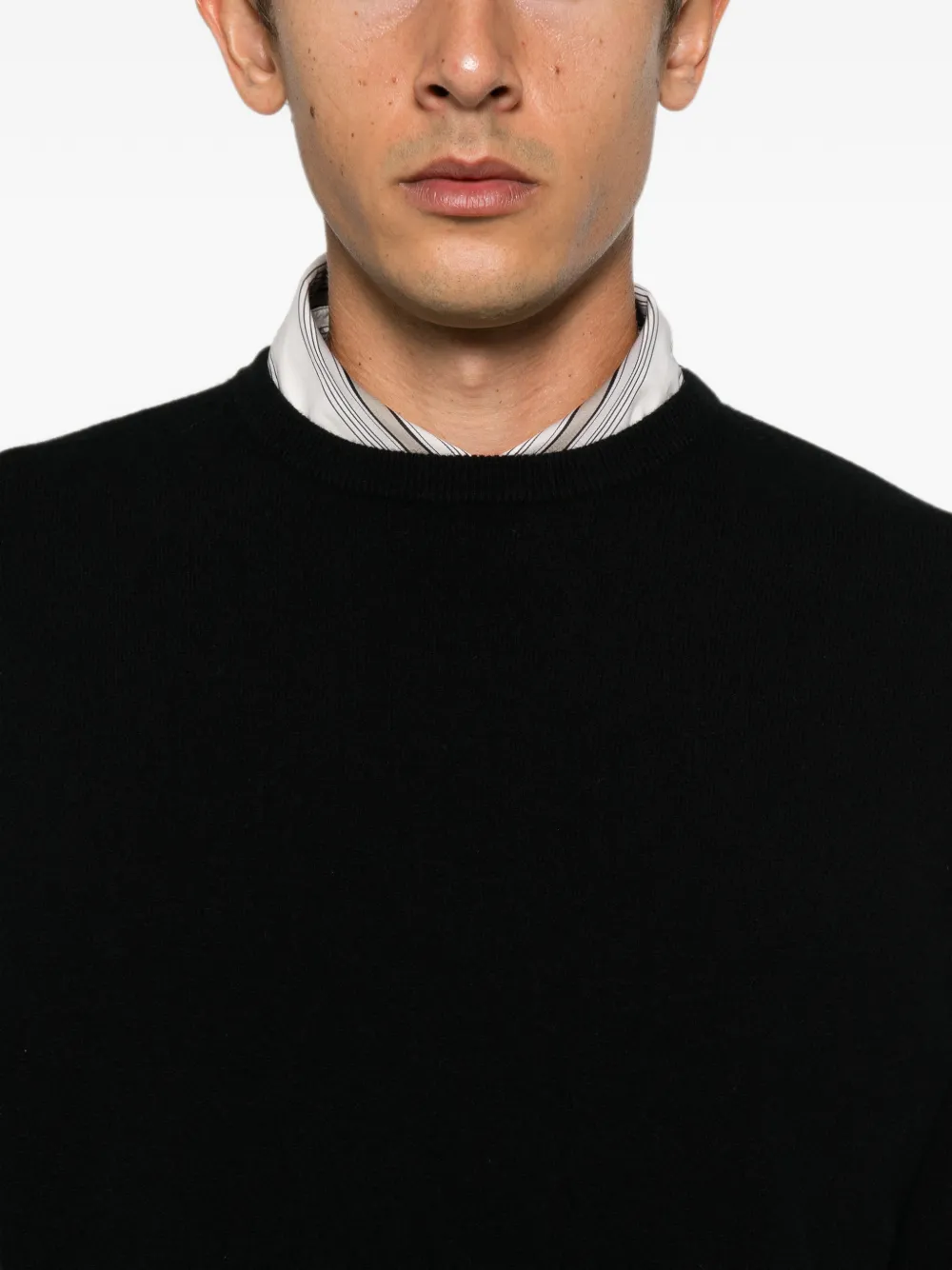 extreme cashmere Paolo trui met ronde hals en lange mouwen Zwart
