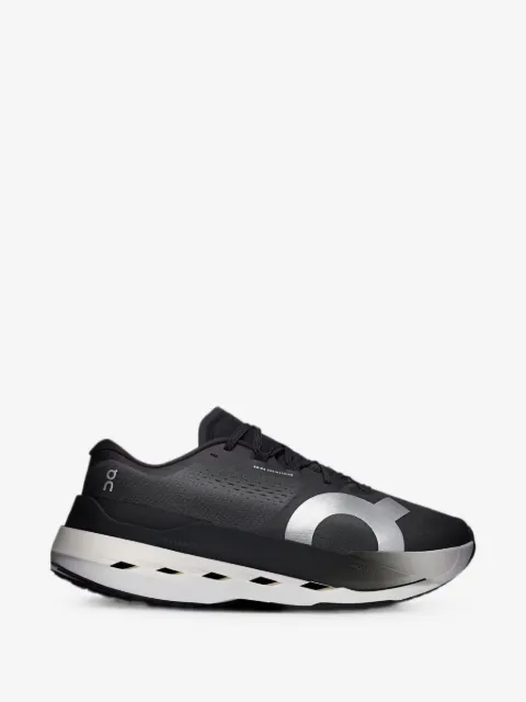 On Cloudboom Max sneakers