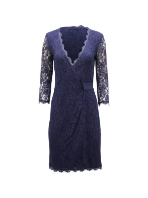 dvf blue lace dress Diane von Furstenberg Navy Wrap Size 2 epos:style-group:OMAOPERAW24 Understanding What is an Color:#17-Ice Apricot neckline Sleeveless Flattering ruched