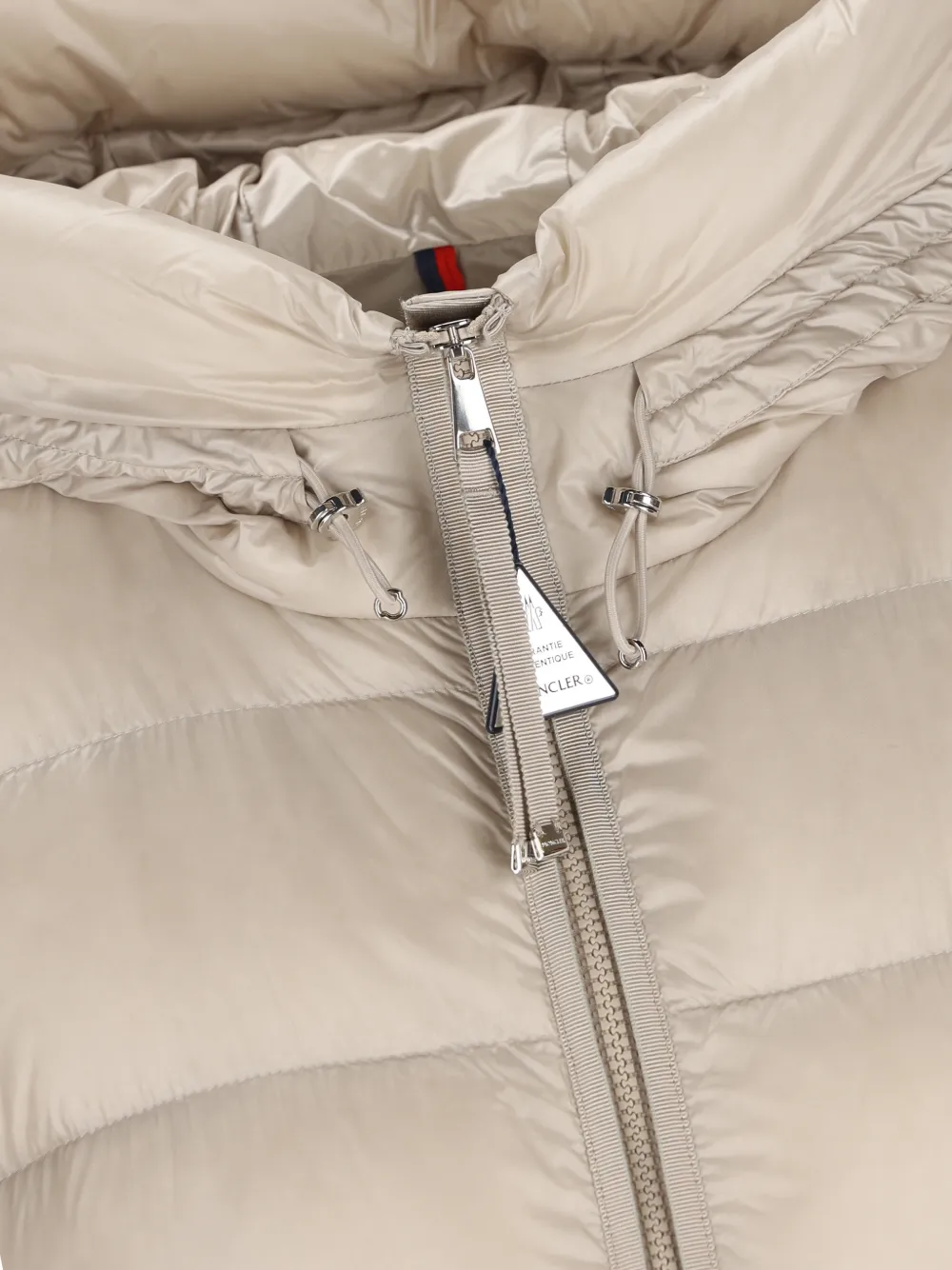 Moncler Suyenne donsjas met capuchon Beige