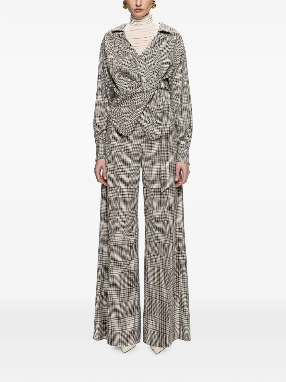 NISSA Geruite wikkelblouse Grijs